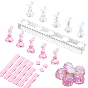 Makartt Press on Nail Stand for Nail Art Practice and Display | 10PCS Strong Magnetic Tip Holders with 2 Clear Bar Bases, 1 Cloud Nail Holder & 200 Adhesive Tabs for Beginners, Nail Tech(Aurora Clear+Pink)