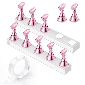 Makartt Press on Nail Stand for Nail Art Practice and Display | 10PCS Strong Magnetic Tip Holders with 2 Clear Bar Bases, 1 Cloud Nail Holder & 200 Adhesive Tabs for Beginners, Nail Tech(Pink-10pcs)